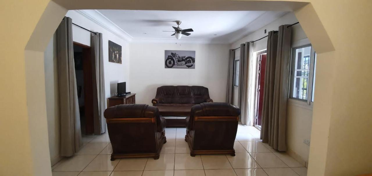 The Rink Apartment'S Sukuta Εξωτερικό φωτογραφία