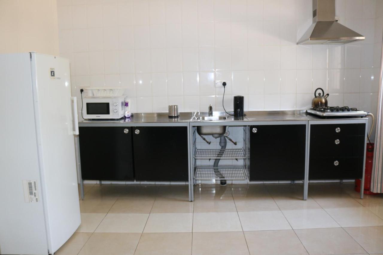 The Rink Apartment'S Sukuta Εξωτερικό φωτογραφία